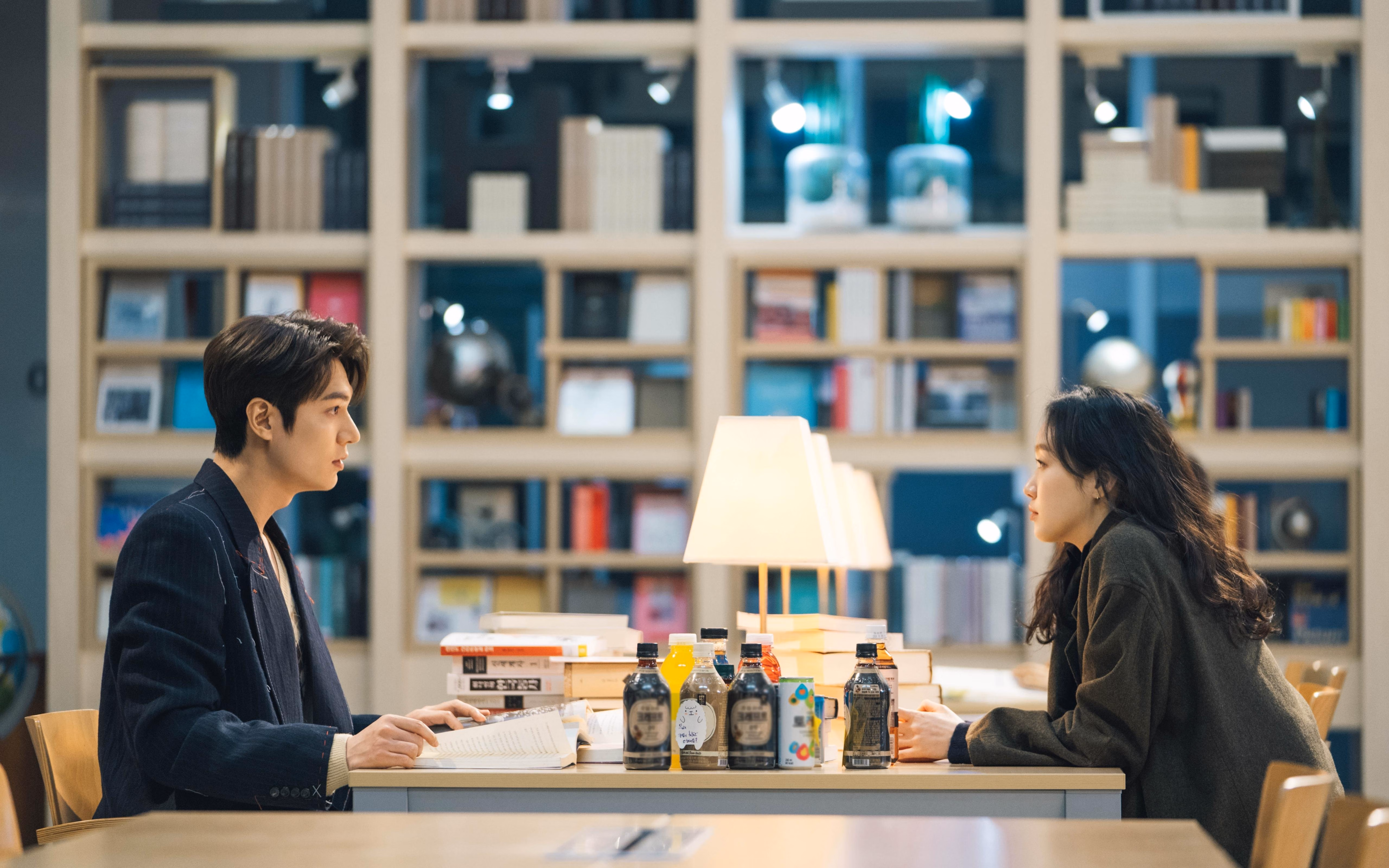 体育官网-当他接过库里的枪，杰伦·格林在巅峰对决中完成巨星加冕