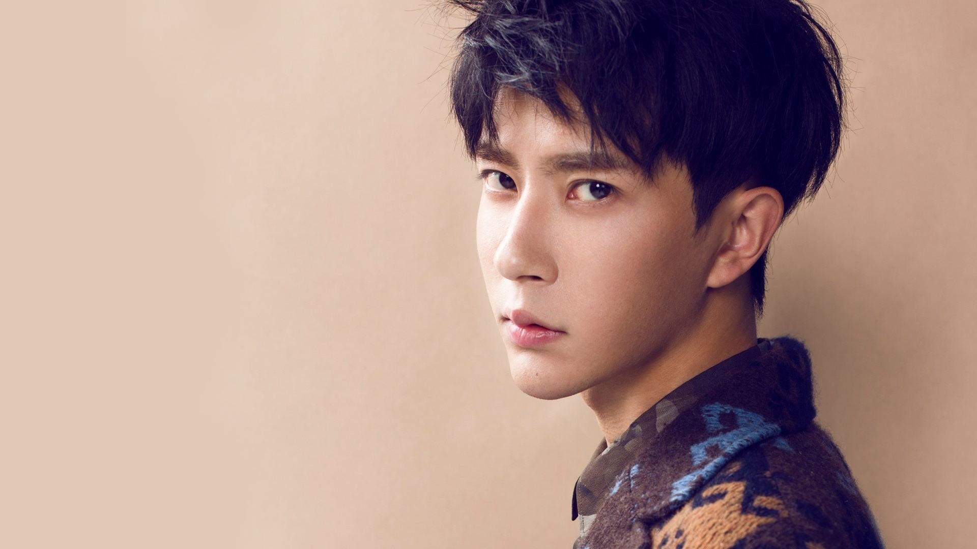 封喉之箭，布克致命一击，灰熊险胜广厦